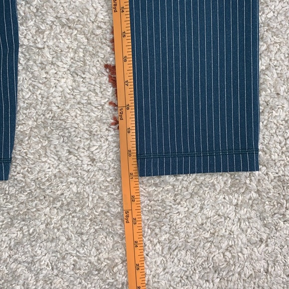 Lululemon- WunderUnder Crop II FoldOver- Conductor Pin Stripe- Sz 8- Blue & Pink - Picture 11 of 16